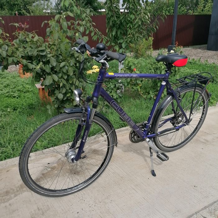 Bicicletă Cube Strada, roți pe 28, ca nouă