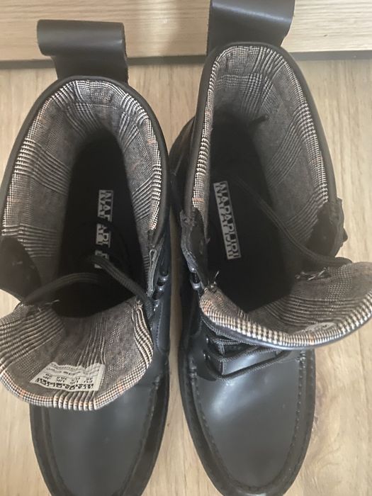 Ghete Napapijri noi 45