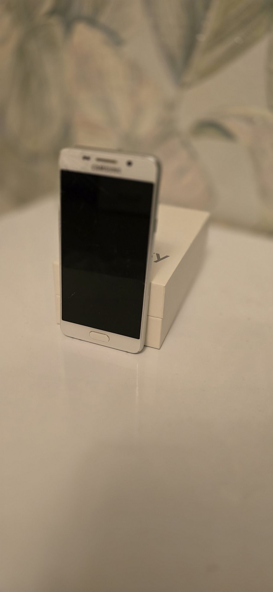 Samsung A3, 2016, 16 GB