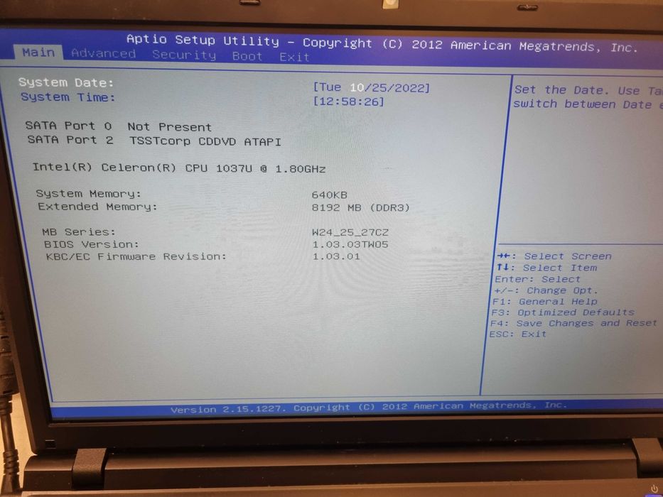 Terra mobile 1512 cu SIM 8gb ddr3 lan wifi