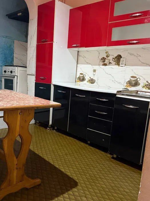 2/6/9. Сергели 1, Янгихает р-н. Квартира 58 м². Метро "Chinor" - 300 м