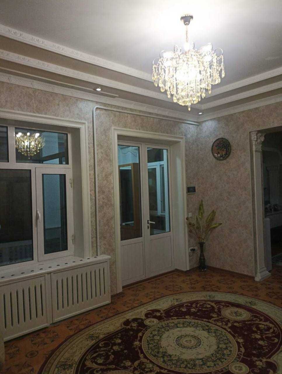 Продается дом в Мирзо Улугбекском районе "Центр Луначарский"