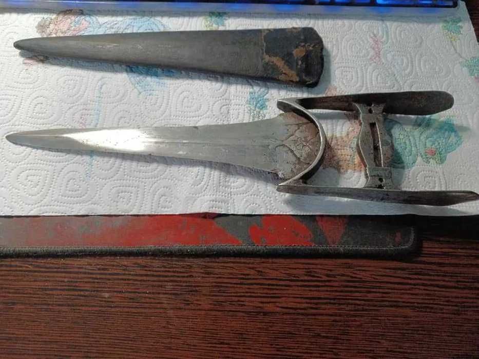 Lot vintage de 8 macete si cutite diferite