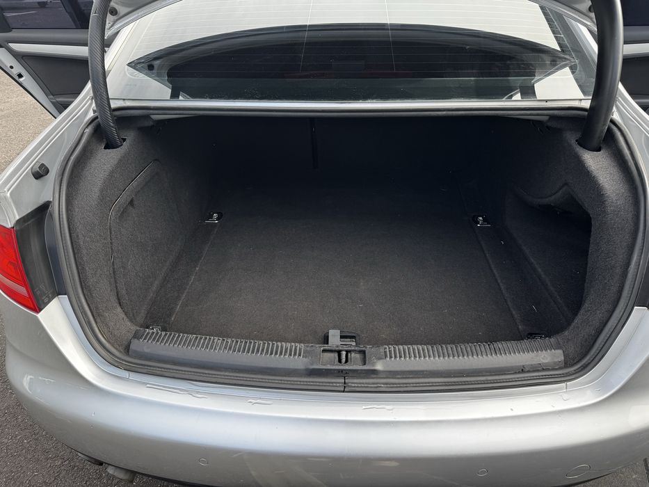 Audi A4 b8 ( 2.0 Tdi 143 cp Caga )