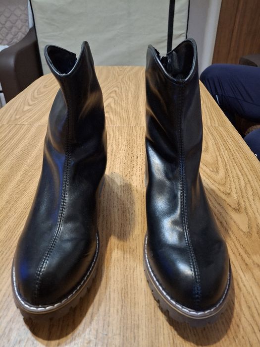 Зимни кожени боти