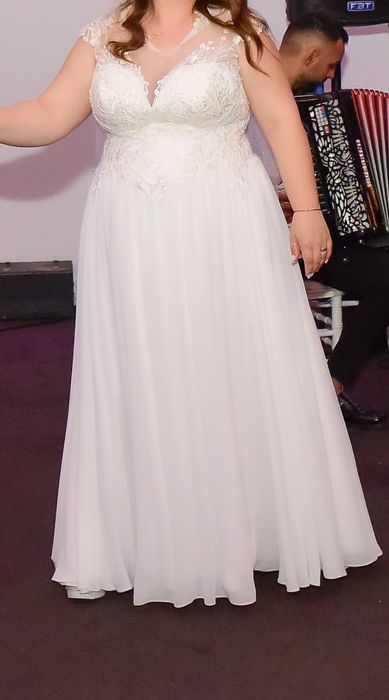 Rochie de mireasa de Lux