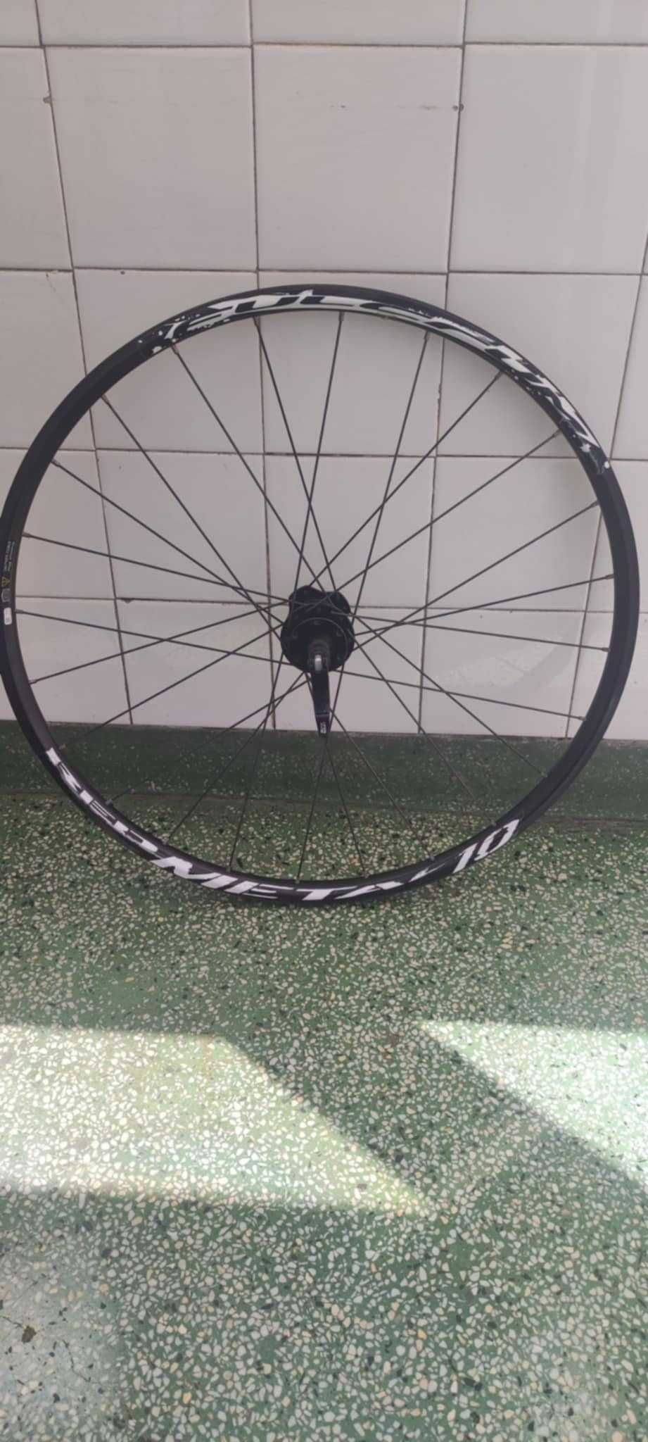 Fulcrum Red Metal 10 26" капли