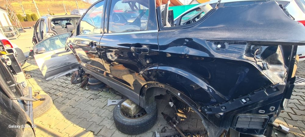 Usa portiera stg.fata si stg.spate Ford Kuga 2015