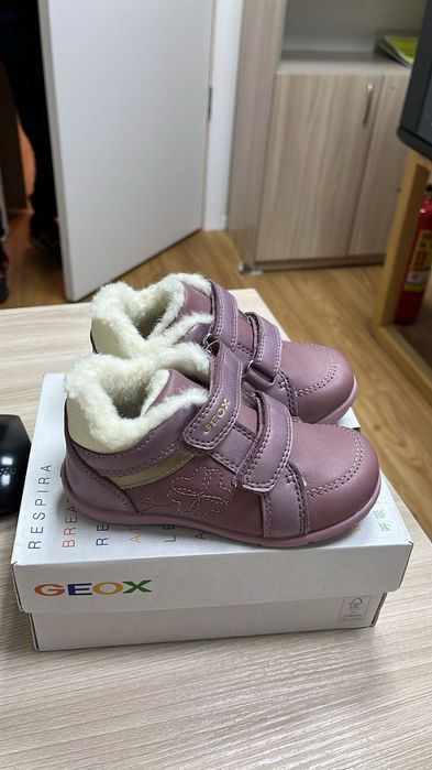 Детская обувь Geox 25 размер