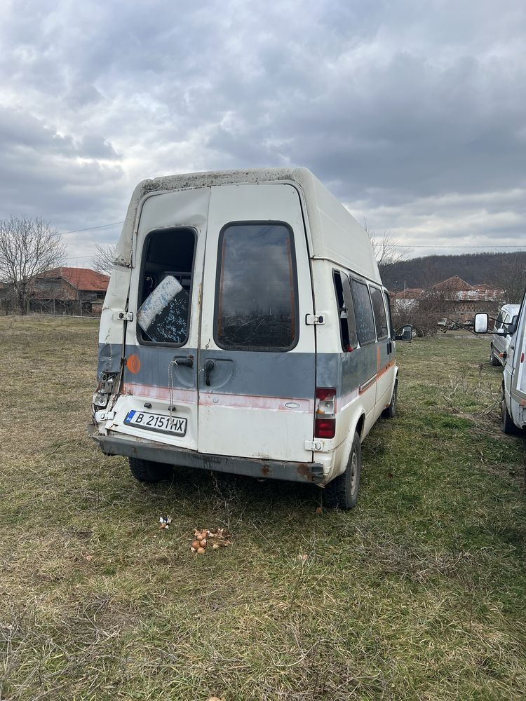 Форд Транзит 2.0 бензин