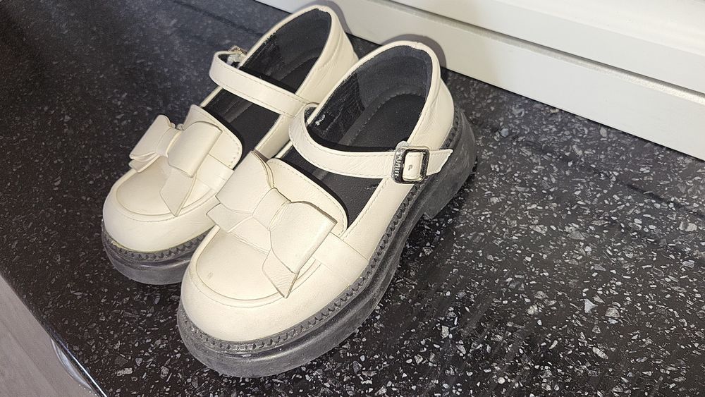 Обувь детская для школы