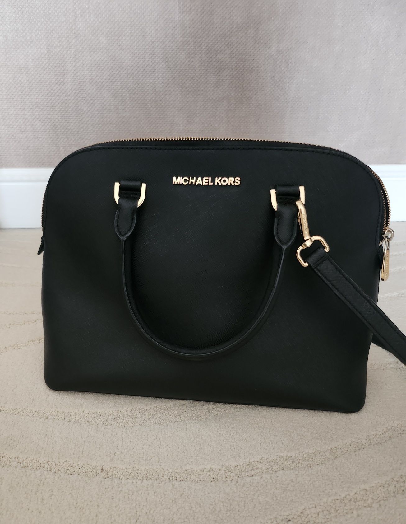 Geanta Michael Kors neagra