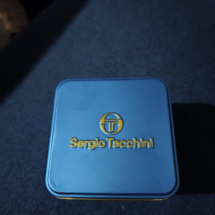 Часовник sergio tacchini
