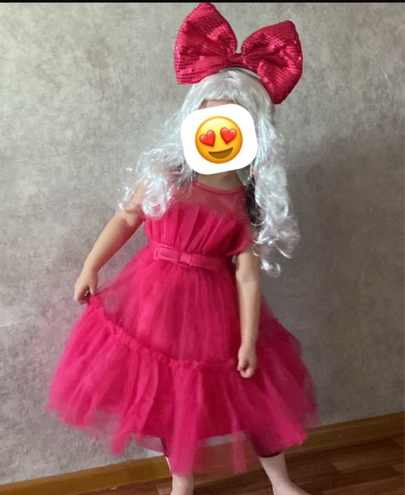 Продам платье дешево!!!Комплект барби