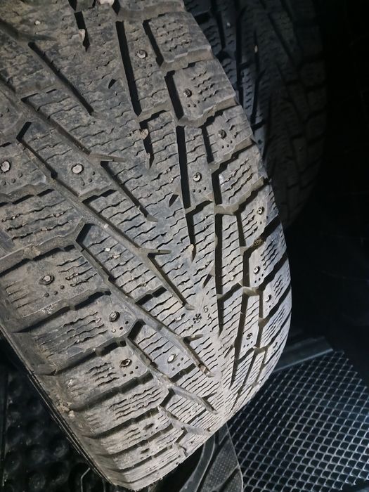 Продам резина R18