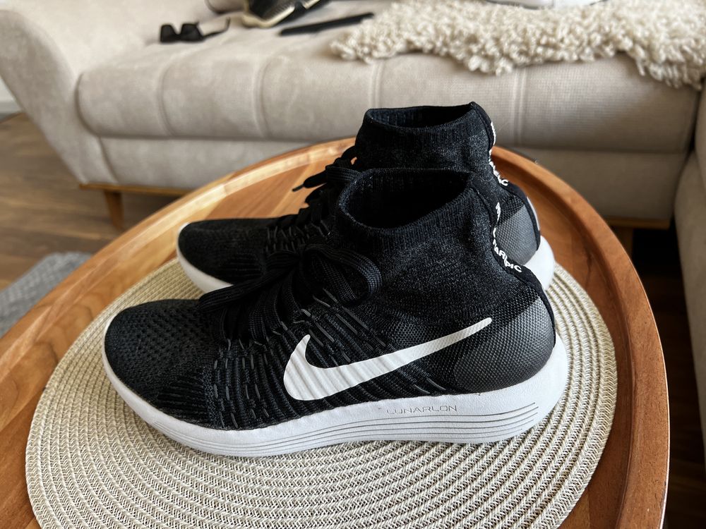Маратонки Nike, Converse, Vans , 39/40/41 номер