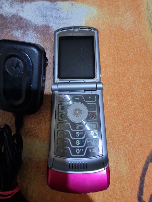 Telefon Motorola V3 stare excelentă