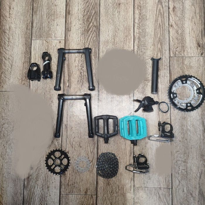 Запчасти на велосипед.