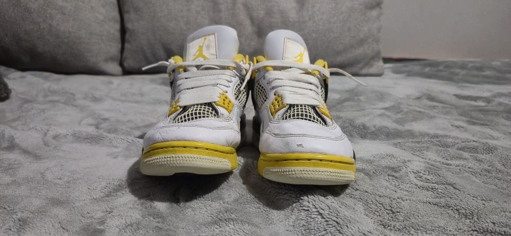 Jordan 4 purtati