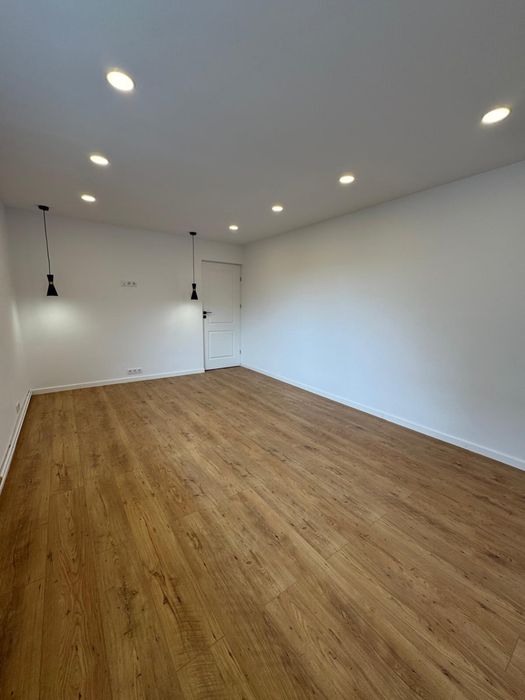 Apartament decomandat, 2 camere, complet renovat