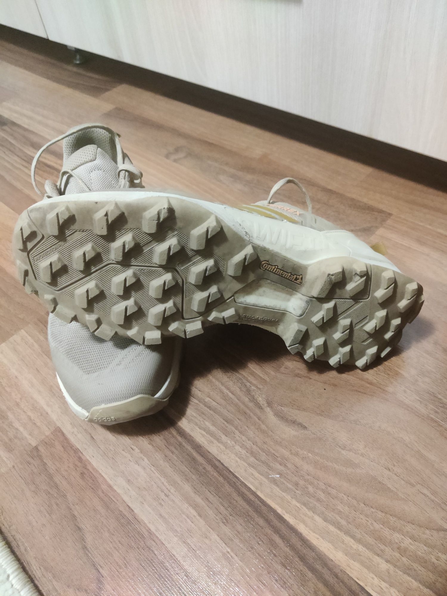Adidas Terrex Swift R3