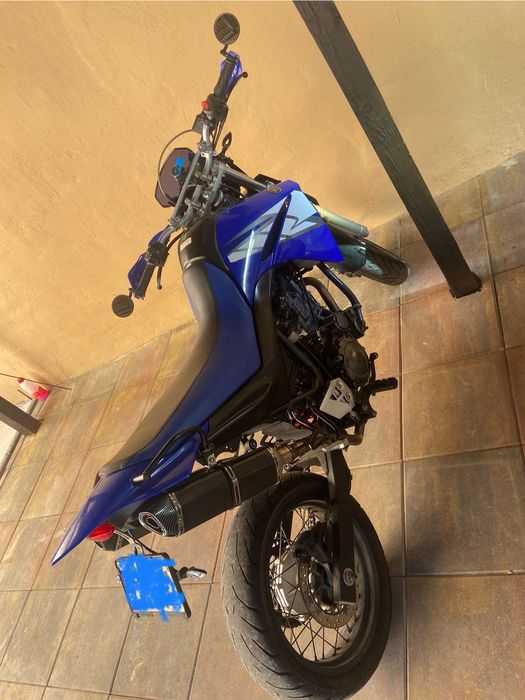 Yamaha xt 660 R supermoto