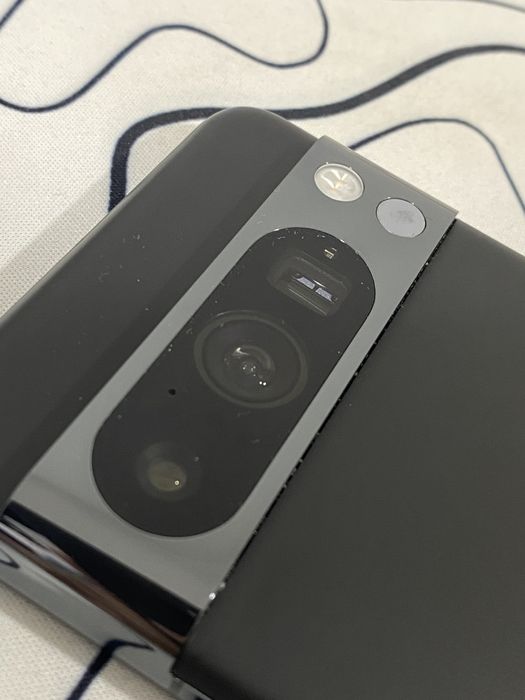 Обмениваю Pixel 8 Pro