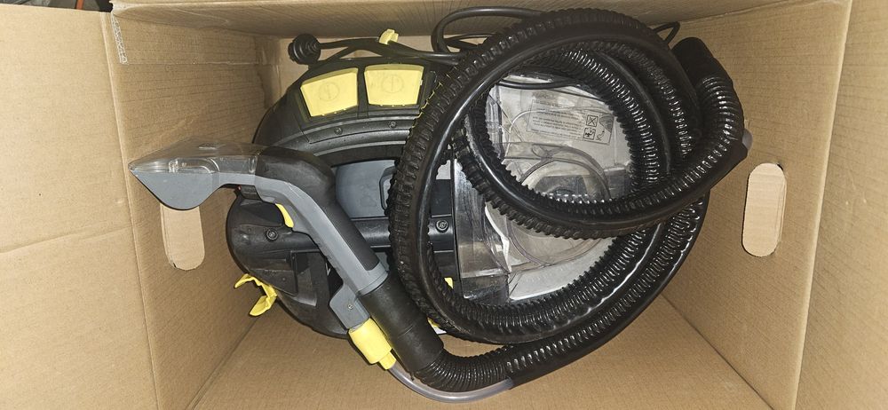 Vând echipament afacere detailling