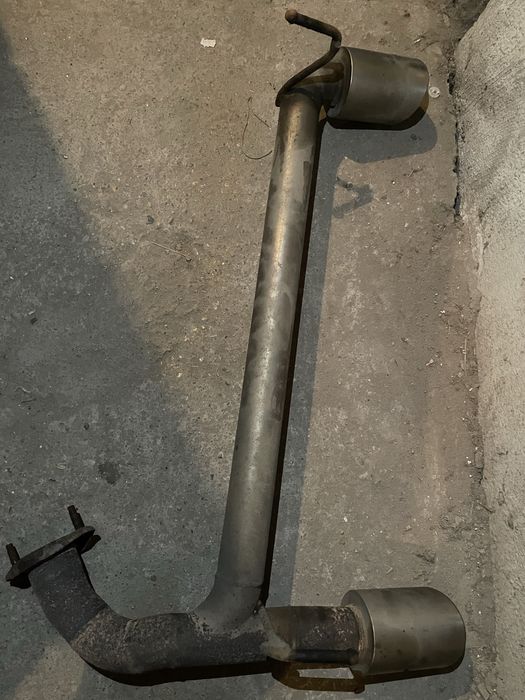 Заместител на задното гърне за Nissan 350Z