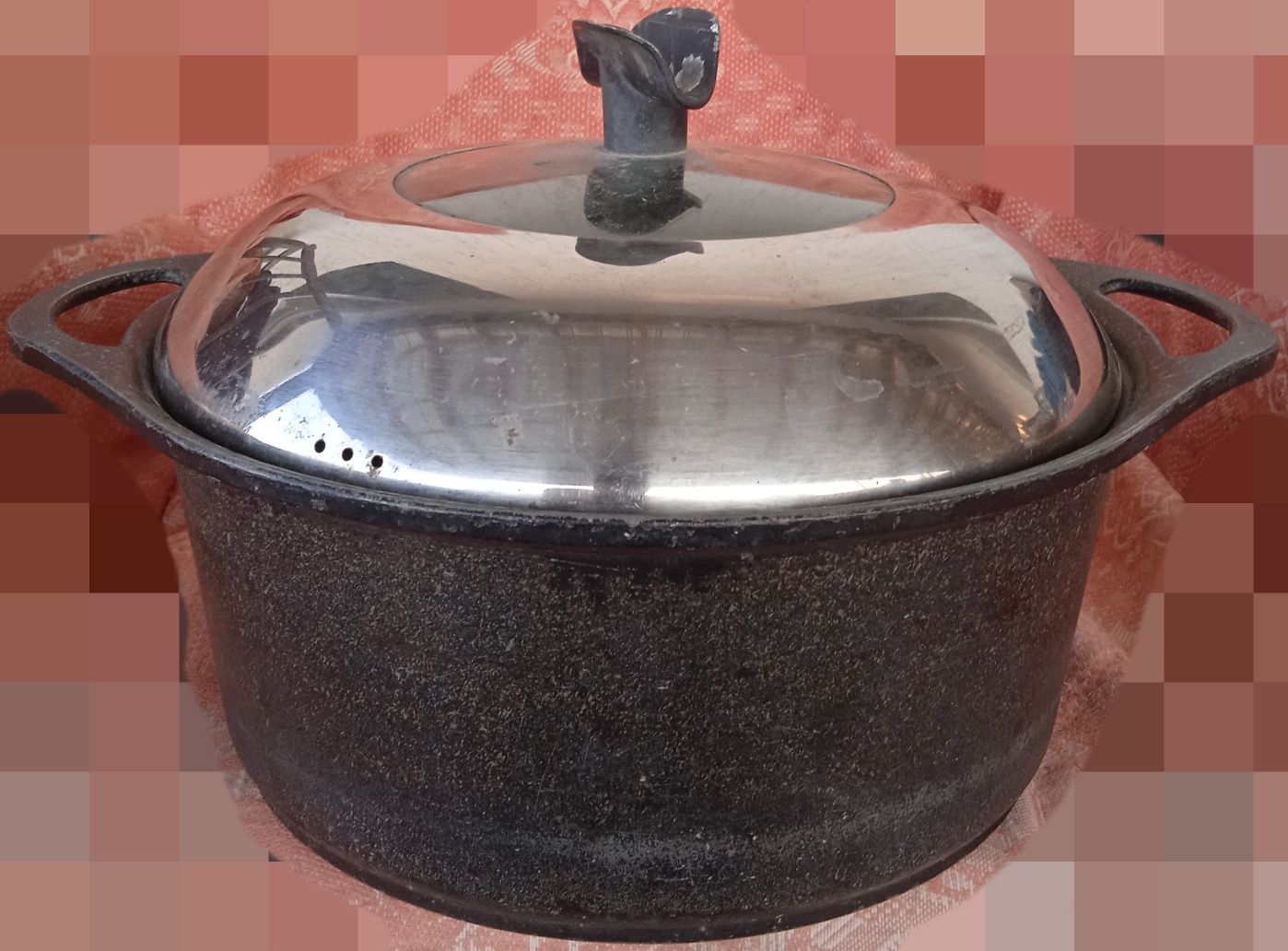 Казаны б/у 3.5л-7.5л