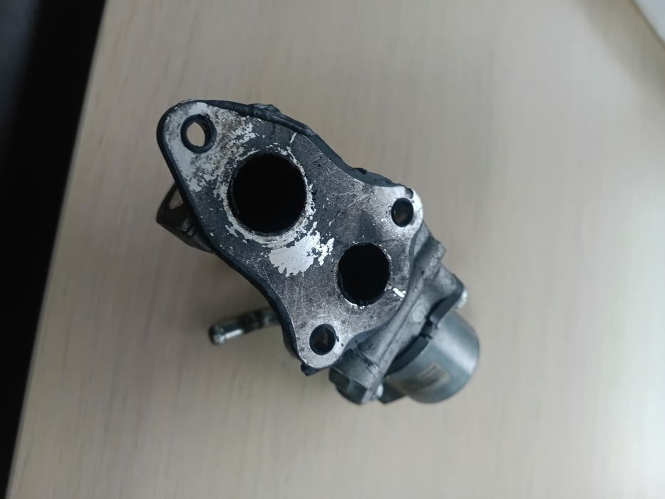 EGR Toyota RAV4 disel mk2
