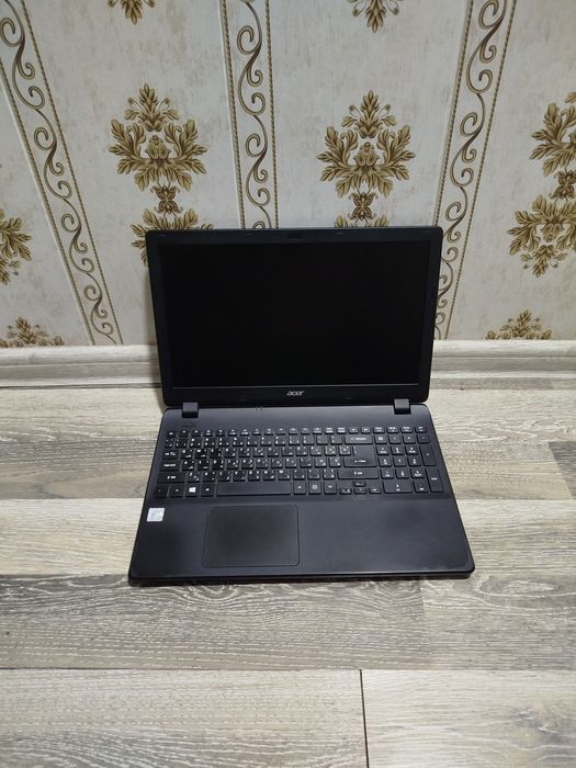 Acer intel celeron ofisnoy noutbook 4/500gb xotira
