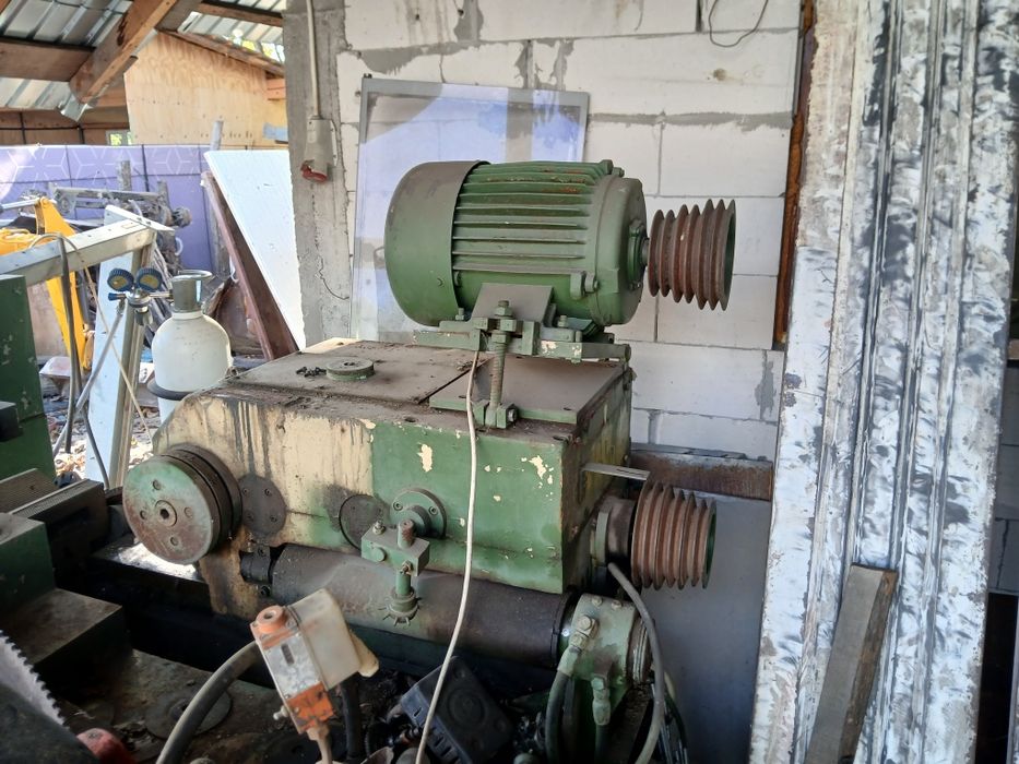 Reductor industrial cu motor