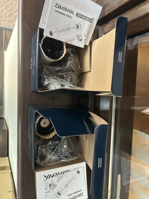 Mulineta DAIWA 24 TDR 4012 qd AB All black edition