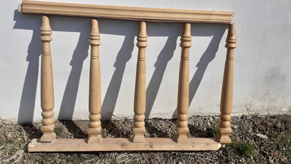 Balustrada lemn masiv,brad,lacuit.