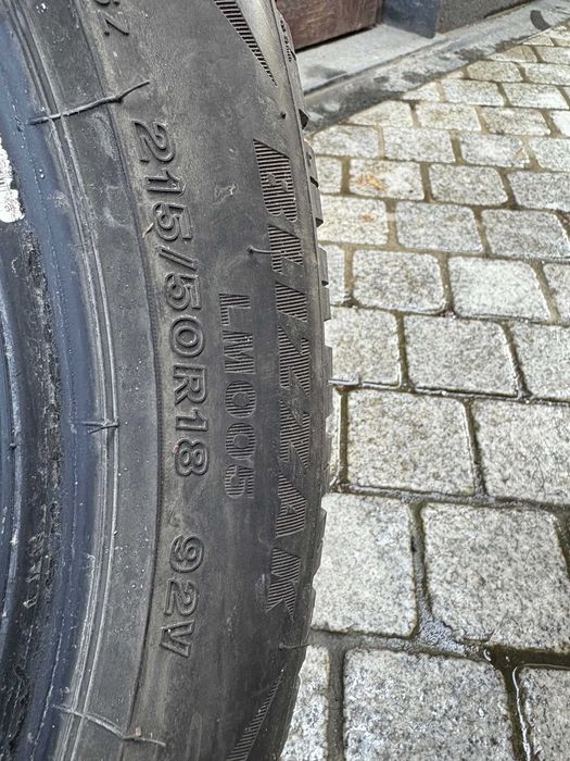 Зимни Гуми BRIDGESTONE BRIZZAK 215/50R18 92V DOT 0320