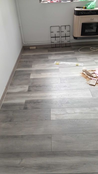 Vand garsoniera mobilata recent