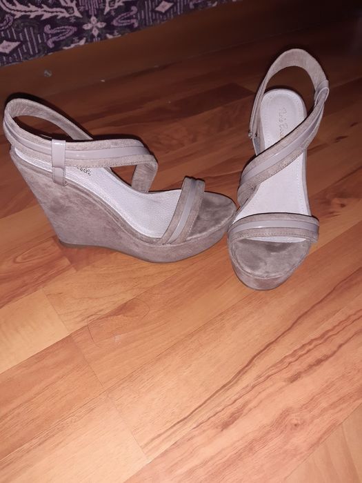 Дамски летни обувки