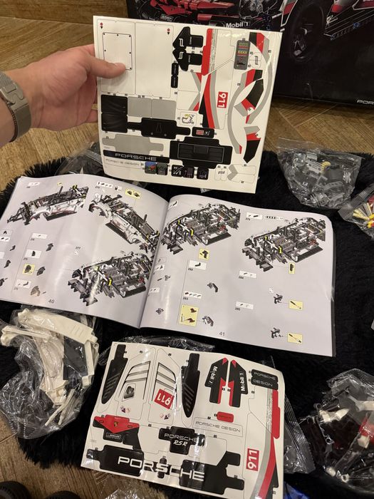 LEGO Technic Porsche 911 RSR
