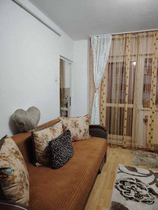 Garsonieră de închiriat