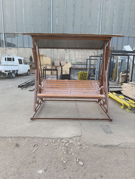 Качели для дачи.