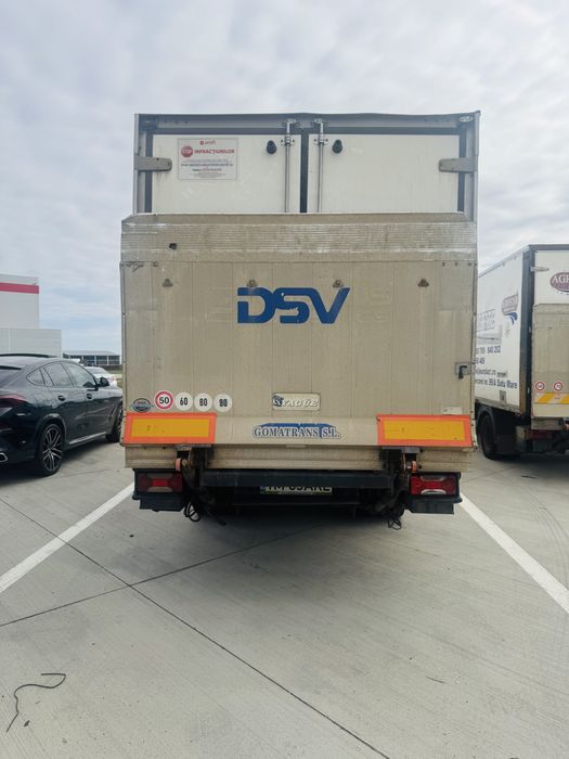 Vand iveco daily frigorific si lift