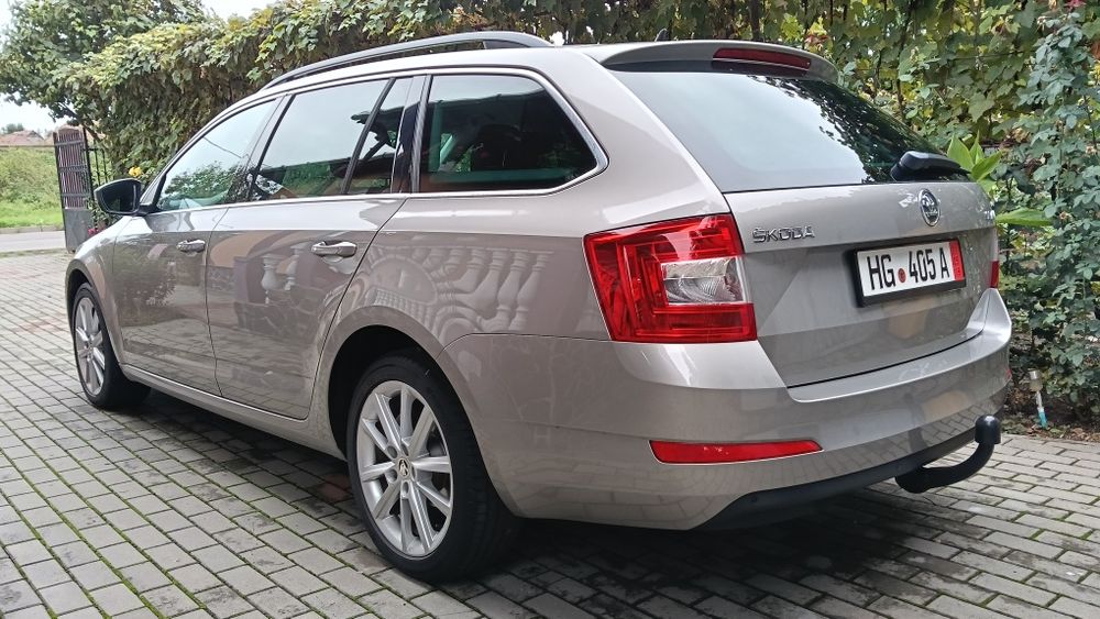 Skoda Octavia DSG (Automată) Diesel 2.0