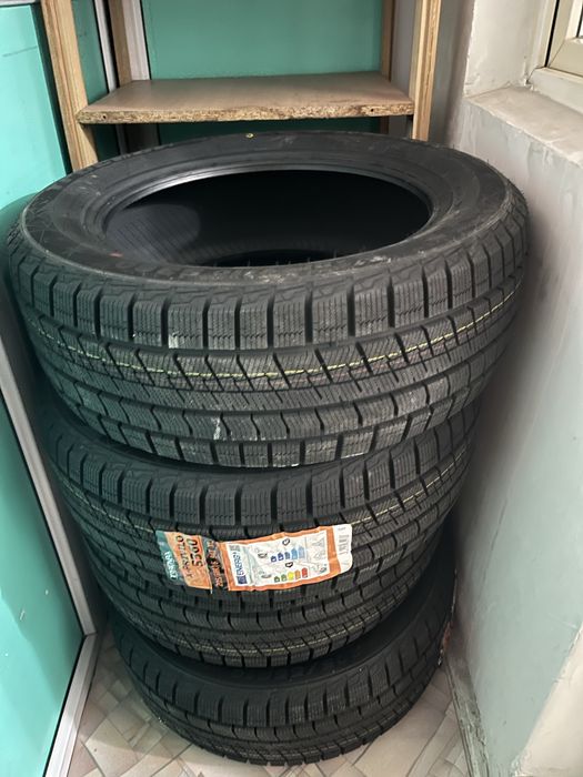 Продам липучка новые.