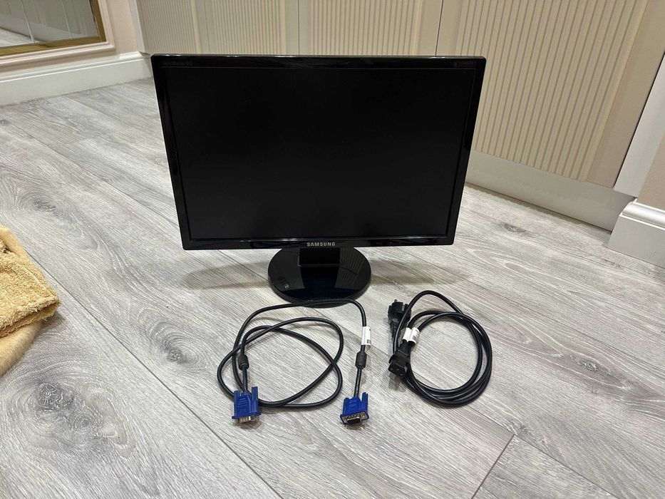 Продам монитор Samsung SyncMaster 943NWX 19 дюймов