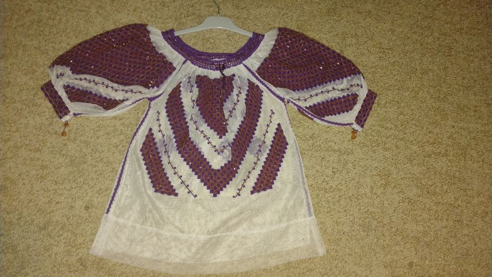 Ie veche românească margele