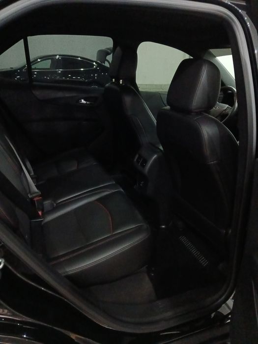 Продаётся EQUINOX 2022 года полный Full комплектации