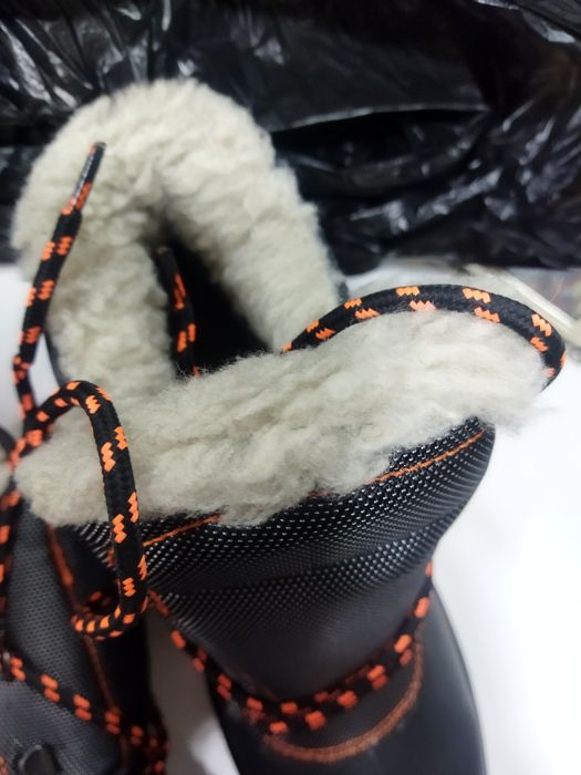 Продам ботинки рабочие