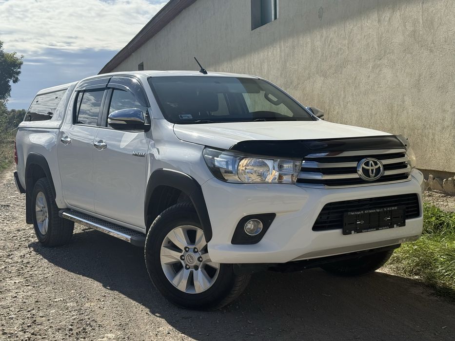 Toyota Hilux ( navara ranger l200)