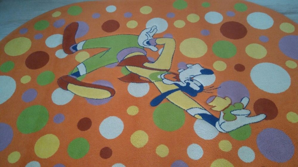 Covor living ,camera copii.